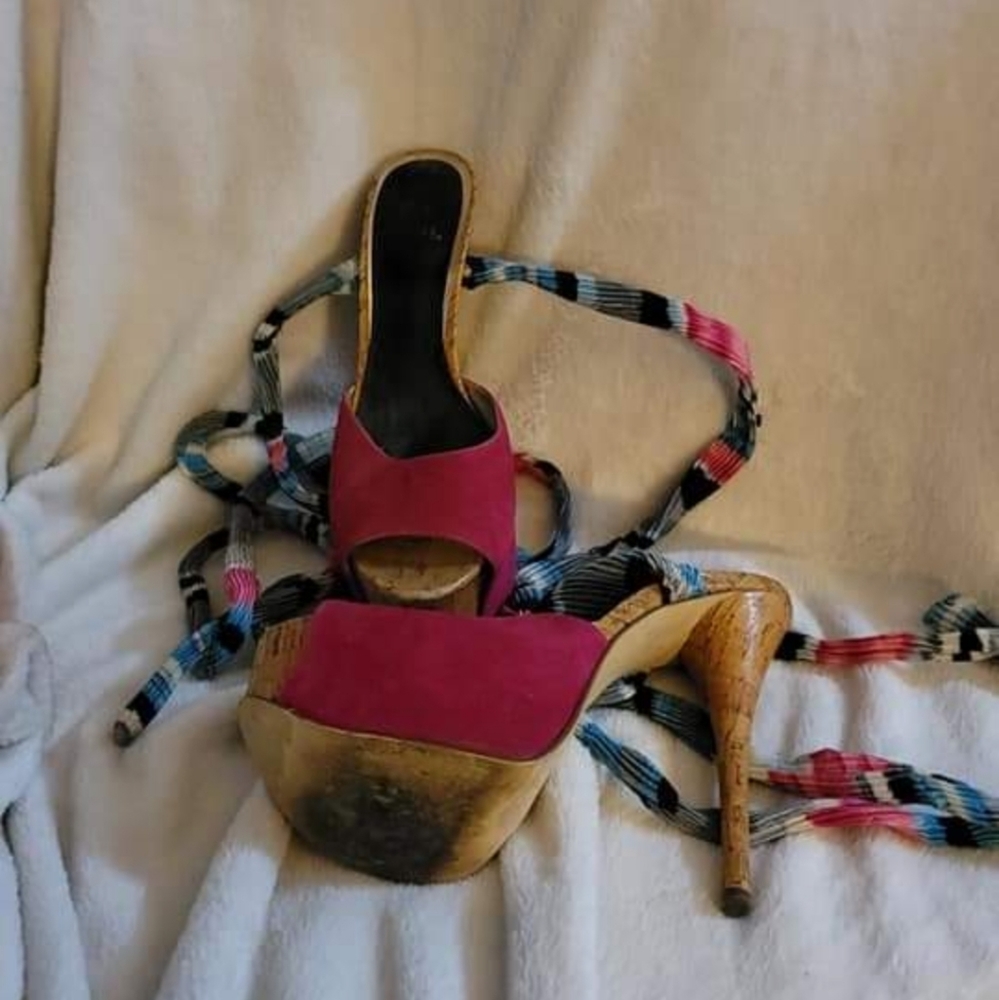 Cork sandle stilleto with open toe and ballet lace